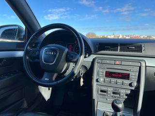 Audi A4 2.0 TDi 170Cv Sline nacional
