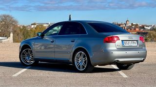 Audi A4 2.0 TDi 170Cv Sline nacional