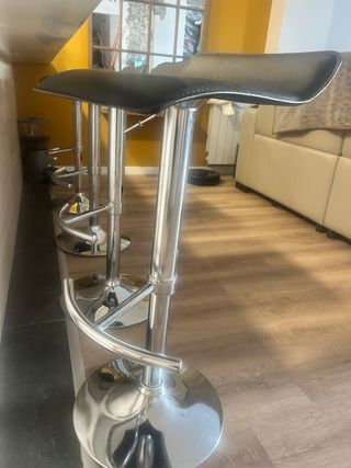 4 Sgabelli Idraulici in Similpelle Nero/Argento