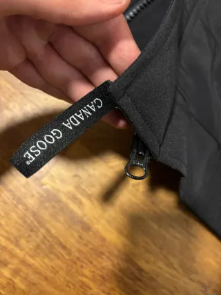 Chaqueta Bomber Canada Goose Negra