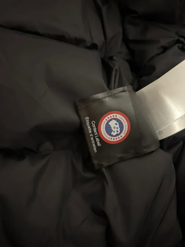 Chaqueta Bomber Canada Goose Negra