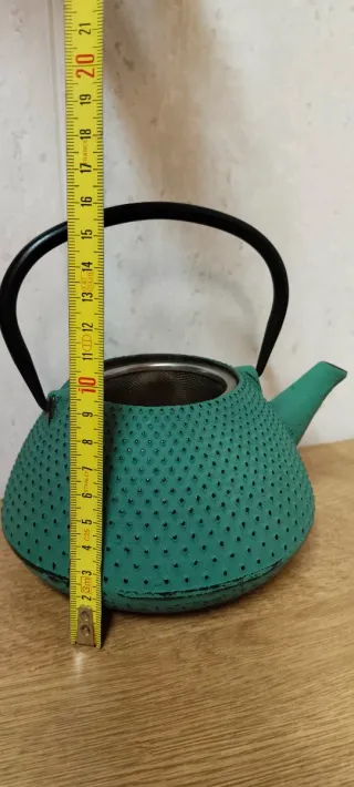 Tetera de hierro fundido verde