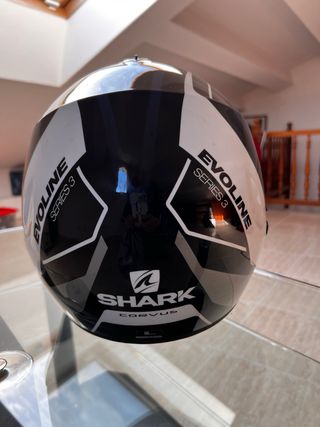Casco SHARK