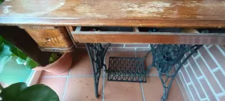 Máquina de coser antigua Singer