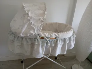 Precioso Moisés para bebé