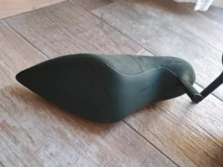 Zapatos de terciopelo verde botella