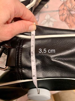 Cartera efecto piel negro y blanco