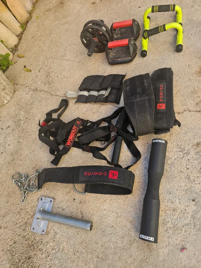 Accesorios Gimnasio: Rueda Abdominal, Mancuernas