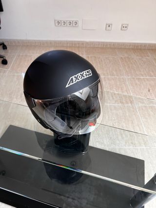 Casco de moto AXXIS negro