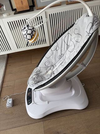 Mecedora Balancín Bebé 4moms