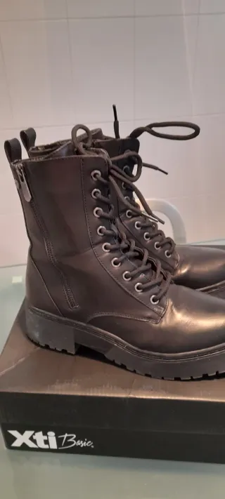 Botas militares negras talla 39