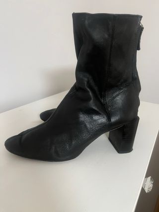 Botines de piel Zara negros