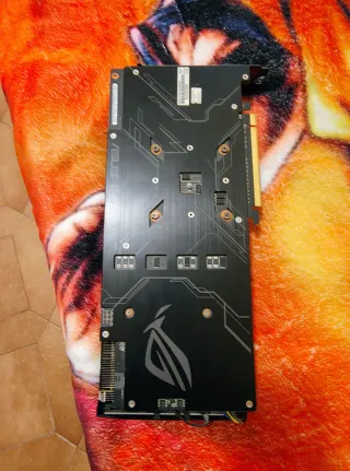 Tarjeta Gráfica ASUS ROG