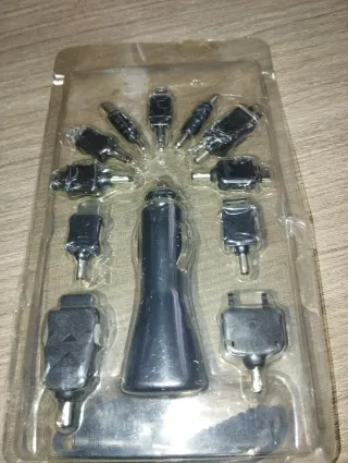 Cargador Coche Silver Crest con conector