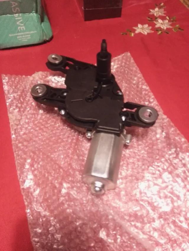 Motor limpiaparabrisas Seat Arona BV0955711