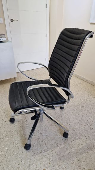 Silla de oficina ejecutiva cuero negro