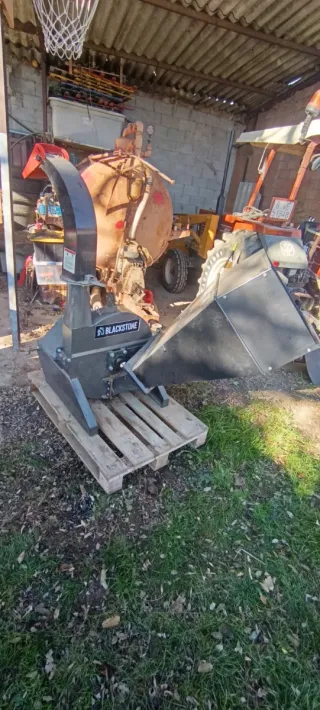 Biotrituradora tractor