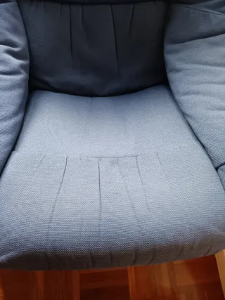 Sillón individual azul y marrón