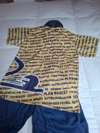 Equipación Fútbol Marcet.