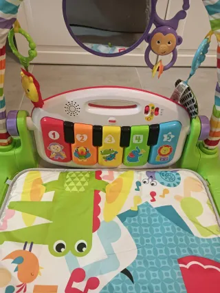 Gimnasio Piano Pataditas Fisher Price