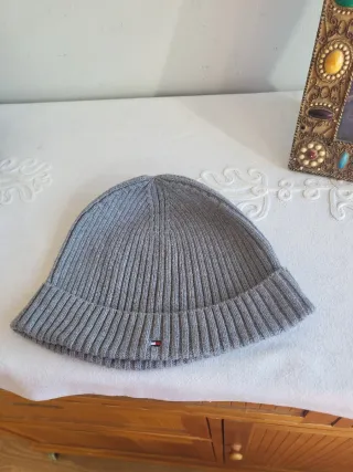Gorro Tommy Hilfiger Gris Niña/o