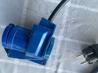 Adaptador Enchufe Azul