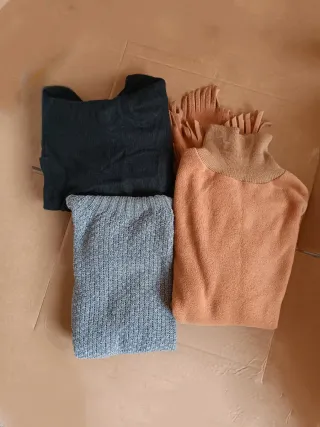 Pack 3 jerseys talla M cuello alto