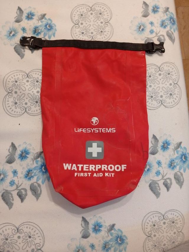 Botiquín estanco Lifesystems