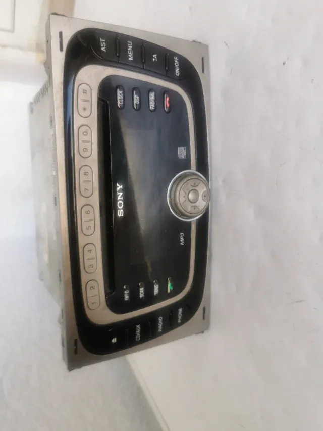 Radio Ford Kuga 2010 SONY MP3