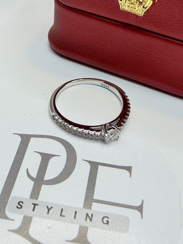 Anello Solitario Argento 925 Moissanite