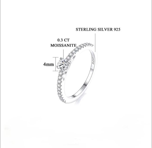 Anello Solitario Argento 925 Moissanite