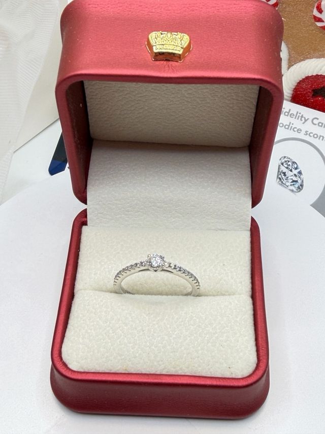 Anello Solitario Argento 925 Moissanite