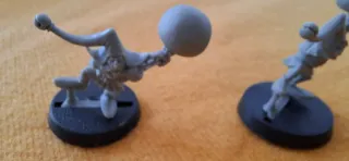 Pack 2 Miniaturas Goblin con Cadena y Bola