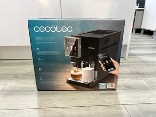 Cafetera Cecotec Superautomática