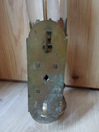 Lámpara antigua de bronce