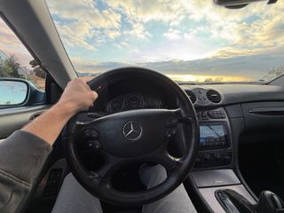 Mercedes-Benz  CLK 2005