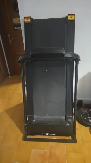 Cinta de correr/ andar BODYTONE DT12+ ( precio neg