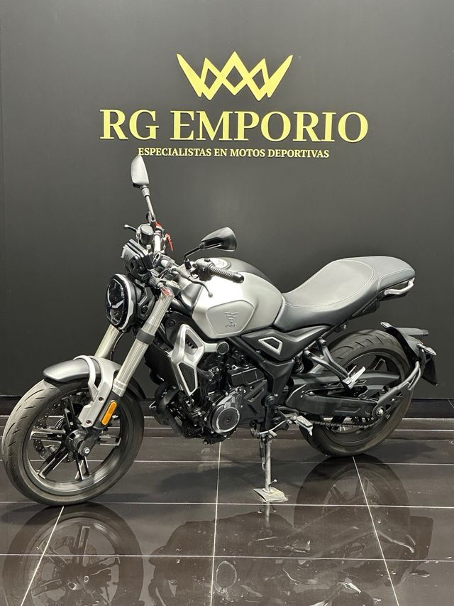 VOGE 350AC DESDE 77€/MES