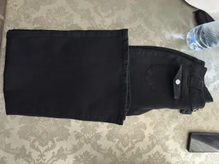 Pantalones campana negros