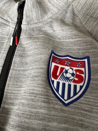 Chaqueta Deportiva Nike USA Soccer Gris