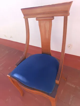 6 Sillas de comedor de madera y terciopelo