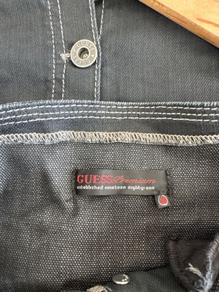 Falda Guess Premium Botones Delanteros