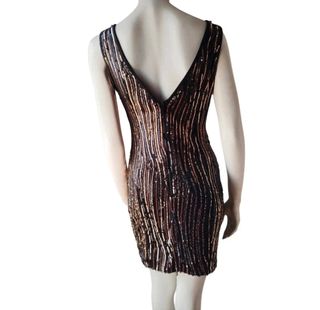 Vestido fiesta con lentejuelas bicolor