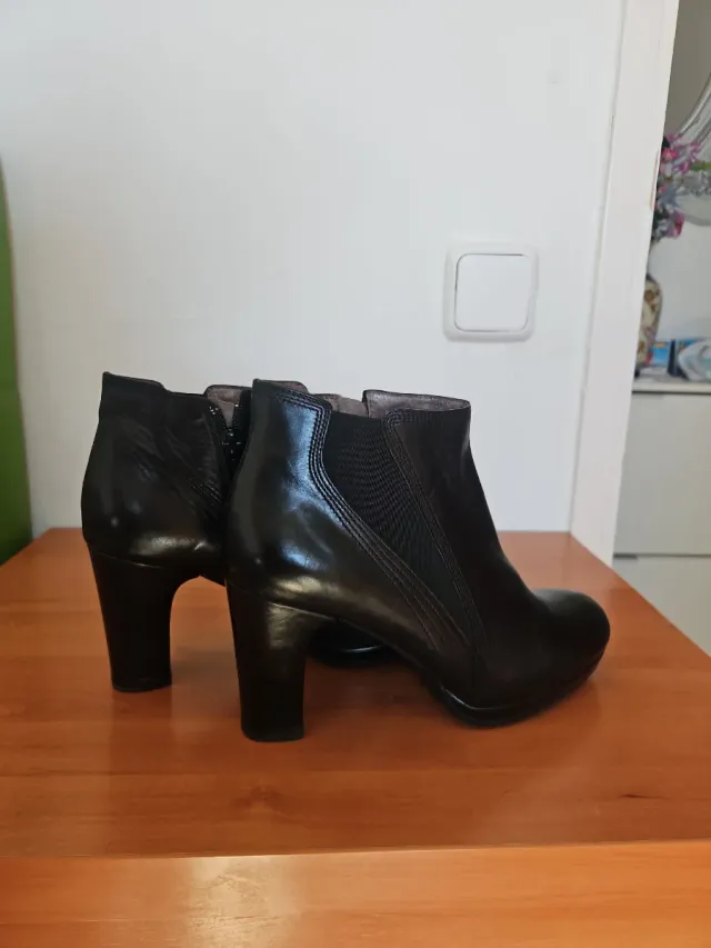 Botas de tacón negras mujer