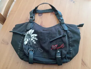 Bolso Desigual Negro con Detalles Rojos y blancos