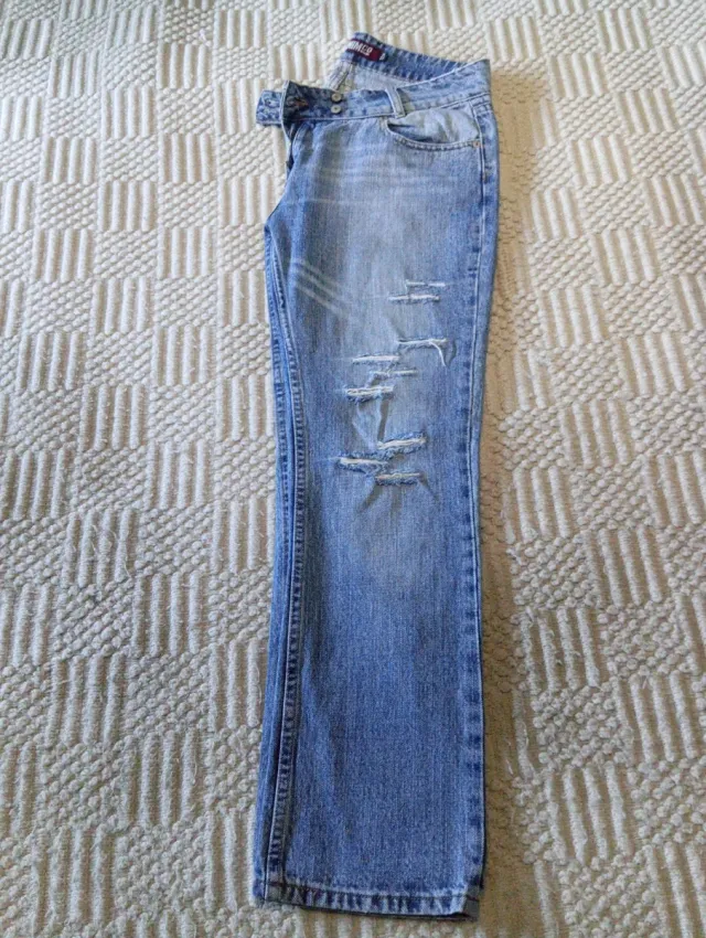 Vaqueros mujer desgastados