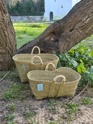 Grande lotto di legna in stile boho in fibra di esparto naturale