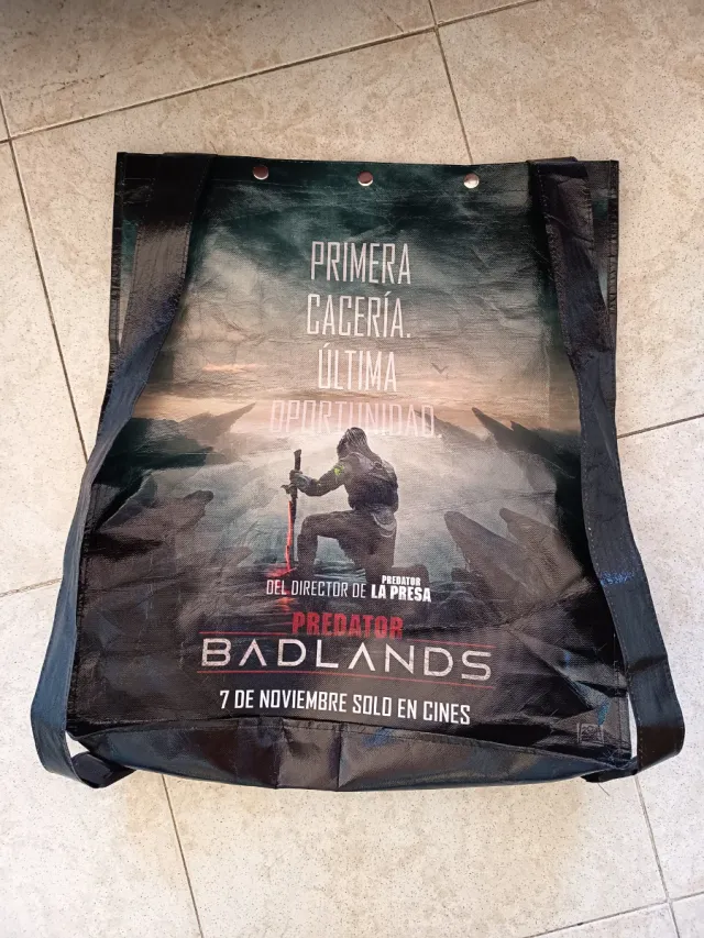 Comic Con Málaga Bolsa Predator Badlands