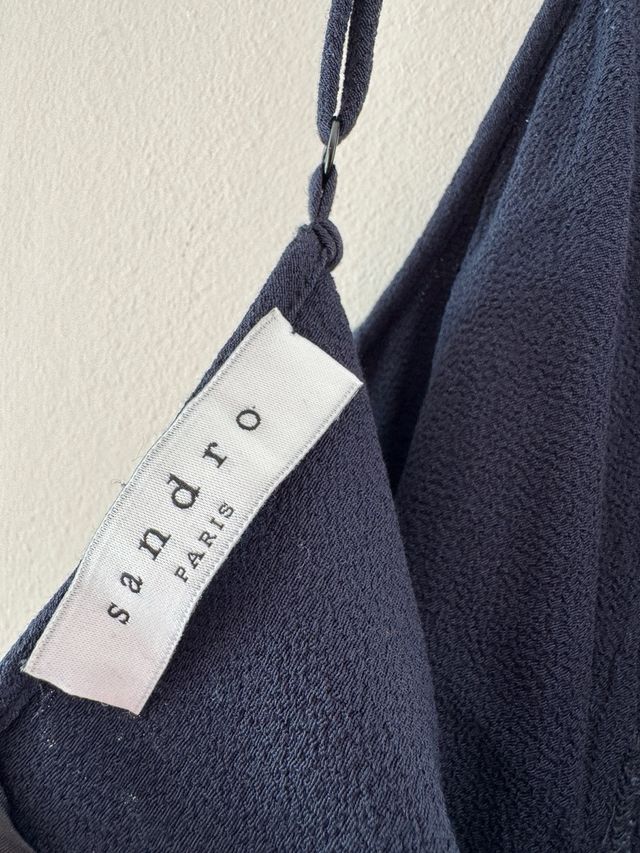 Mono corto azul con encaje y cremallera