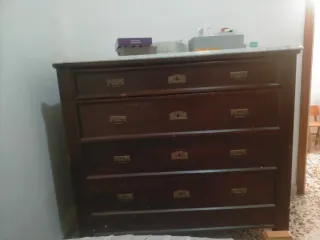 Sinfonier antiguo de madera y mármol